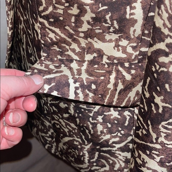 Silky Classy Kasper One Button Blazer Brown &White - Picture 3 of 9